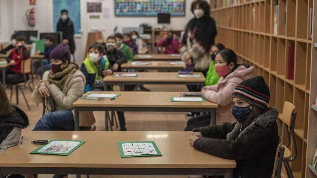 Una novedosa tecnología mejora la ventilación anti COVID 19 de las aulas gallegas Una novedosa tecnología mejora la ventilación anti COVID 19 de las aulas gallegas