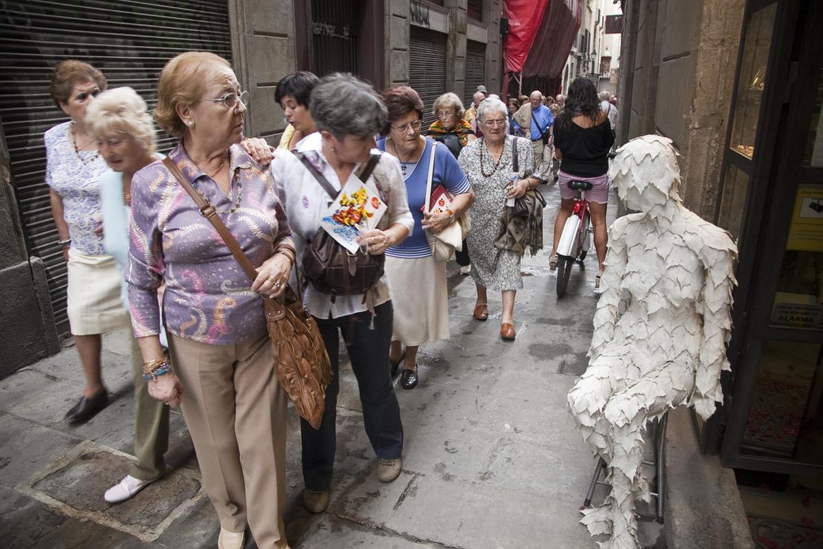 Turistas del Imserso por las calles de Barcelona. Turistas del Imserso por las calles de Barcelona.