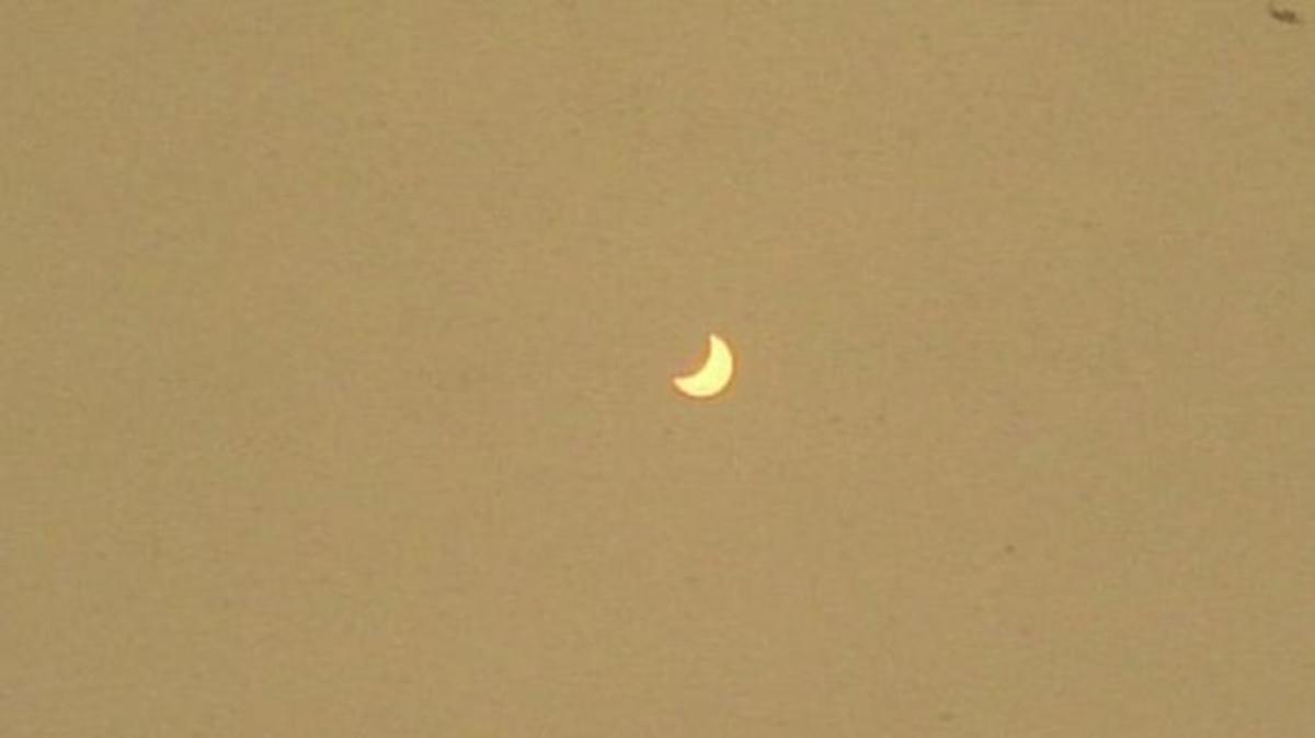 Eclipse de Sol esta mañana en Reus. 