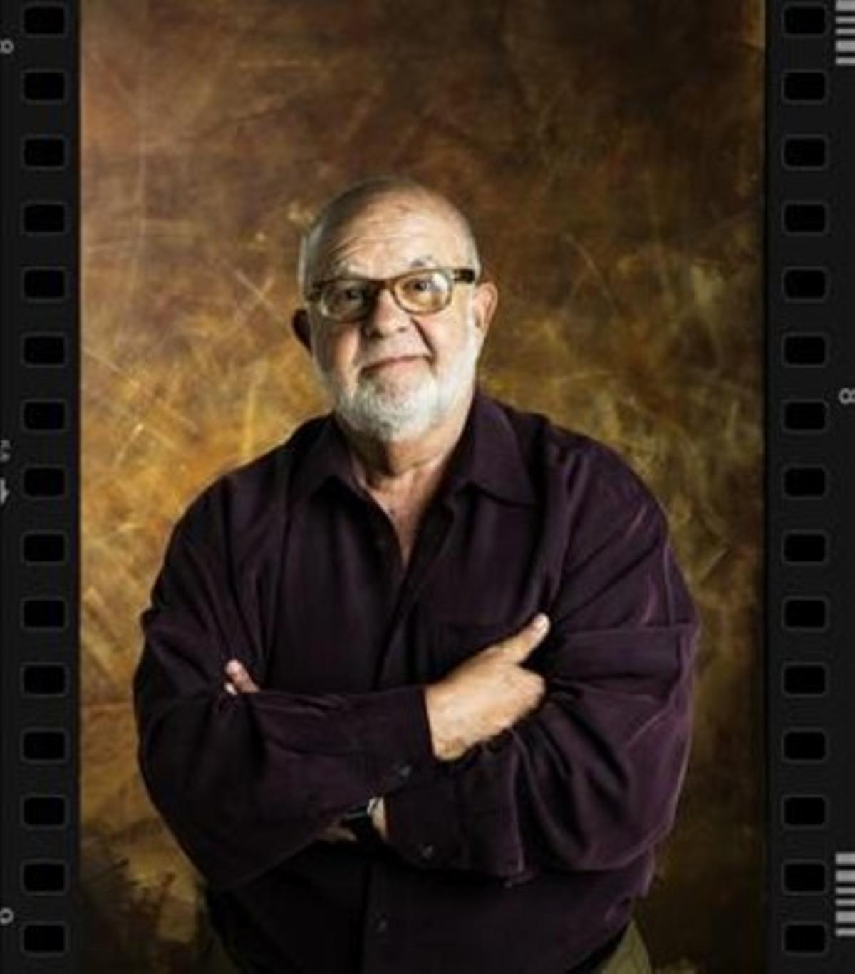 Jaume Figueras goza de un fino sentido del humor, y eso que le cuesta sonreír en las fotos. Jaume Figueras goza de un fino sentido del humor, y eso que le cuesta sonreír en las fotos.