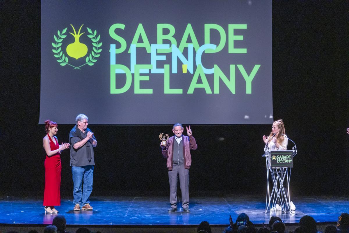 Antonio Martos recibe el galardón del sabadellense del año en un acto en el Teatro Principal de Sabadell (Vallès Occidental)
