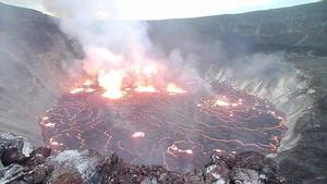 Lava en el crater Halema’uma’u del volcan Kilauea, en Hawai.