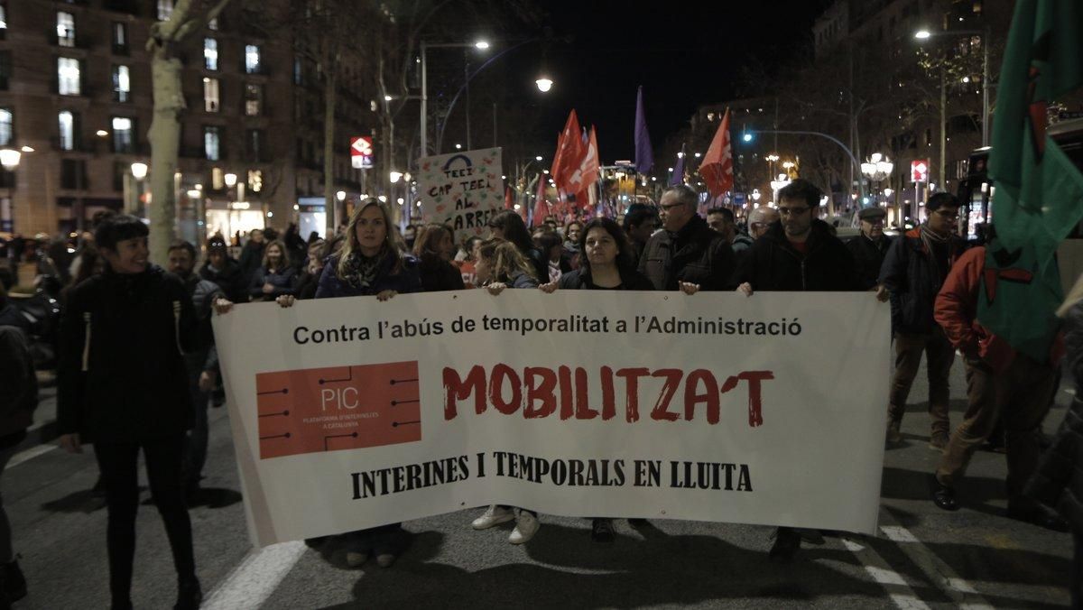 Manifestación de trabajadores interinos del sector público que exigen procesos de estabilización de plantillas. Manifestación de trabajadores interinos del sector público que exigen procesos de estabilización de plantillas.