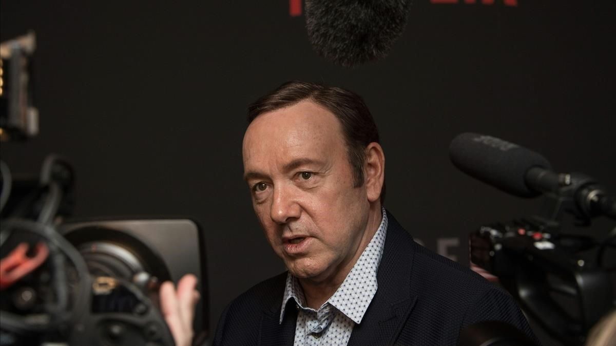 El actor Kevin Spacey, en la presentación de la serie de Netflix ’House of Cards’, en el 2016. El actor Kevin Spacey, en la presentación de la serie de Netflix ’House of Cards’, en el 2016.