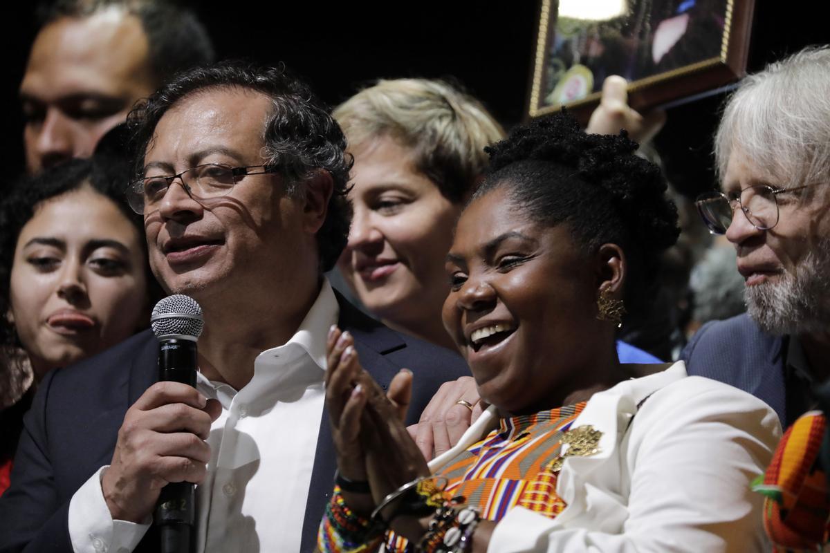 La llegada al poder de Petro sepulta el predominio de las élites en Colombia