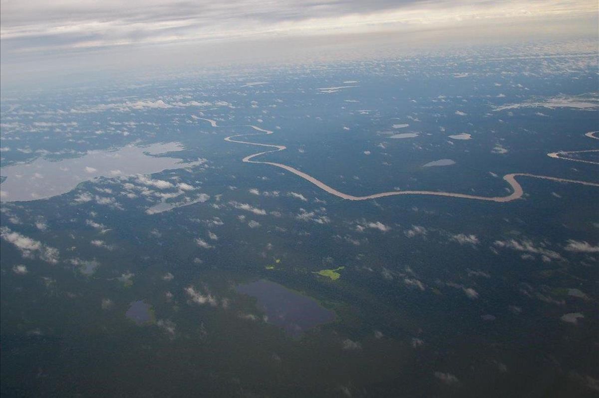 Imagen aérea de la Amazonia. Imagen aérea de la Amazonia.