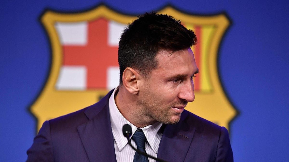 Messi se despide del Barça en rueda de prensa. Messi se despide del Barça en rueda de prensa.