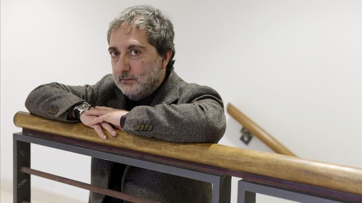 Javier Olivares. Javier Olivares.