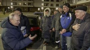 Guardaespaldas putinistas convertidos en vecinos de Mariúpol