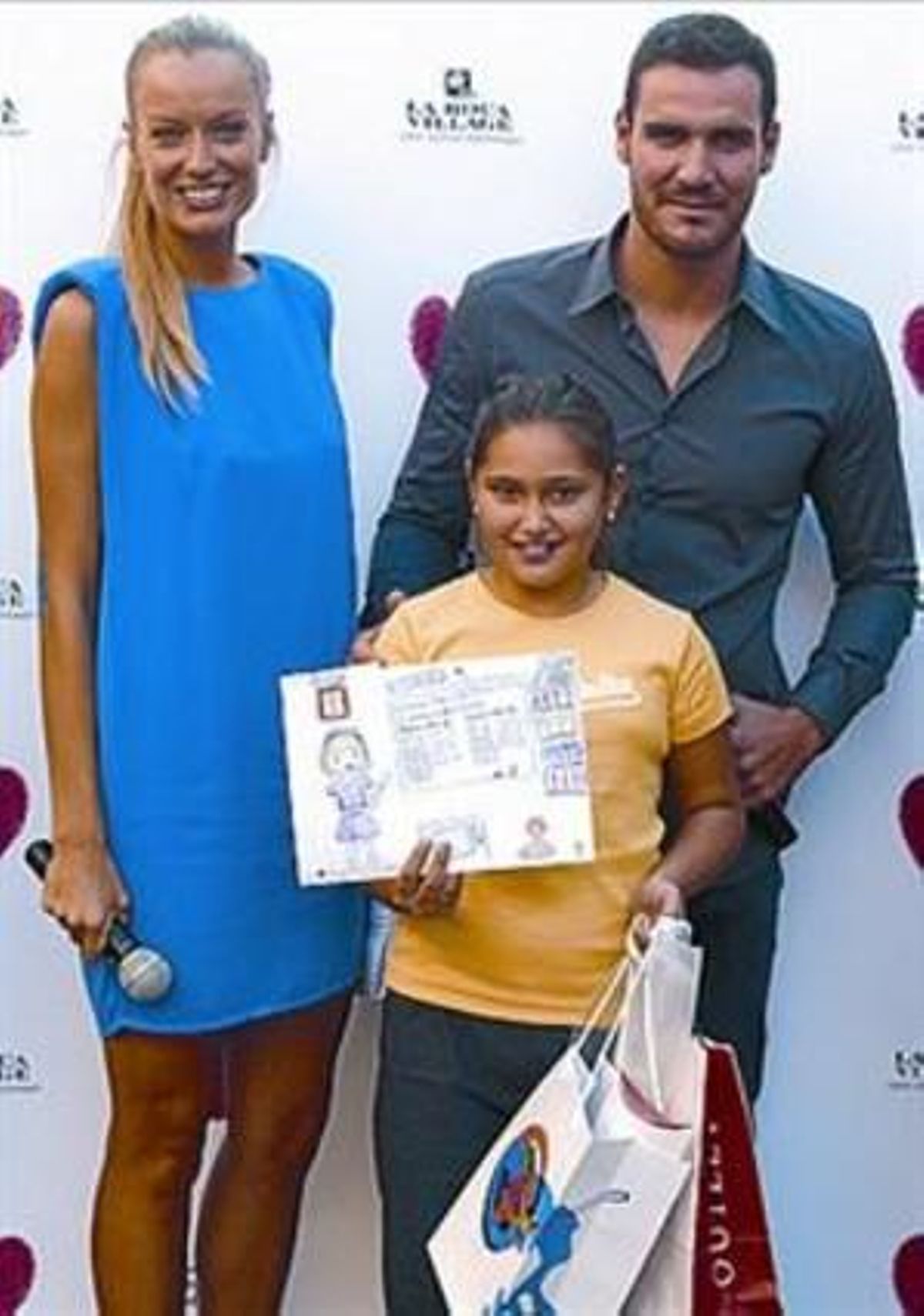 Saúl Craviotto, en un concurso de dibujo infantil Saúl Craviotto, en un concurso de dibujo infantil