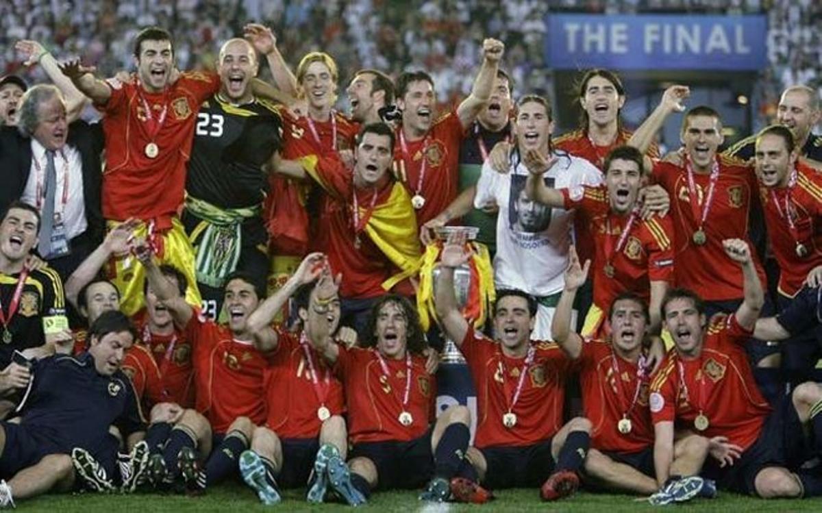 Historia de la Eurocopa: 2008, la metamorfosis de España de la mano de  Aragonés