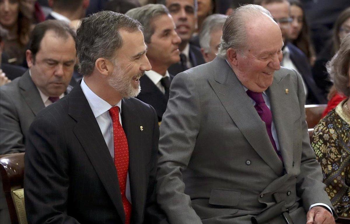 Felipe VI y el rey emérito Juan Carlos. Felipe VI y el rey emérito Juan Carlos.