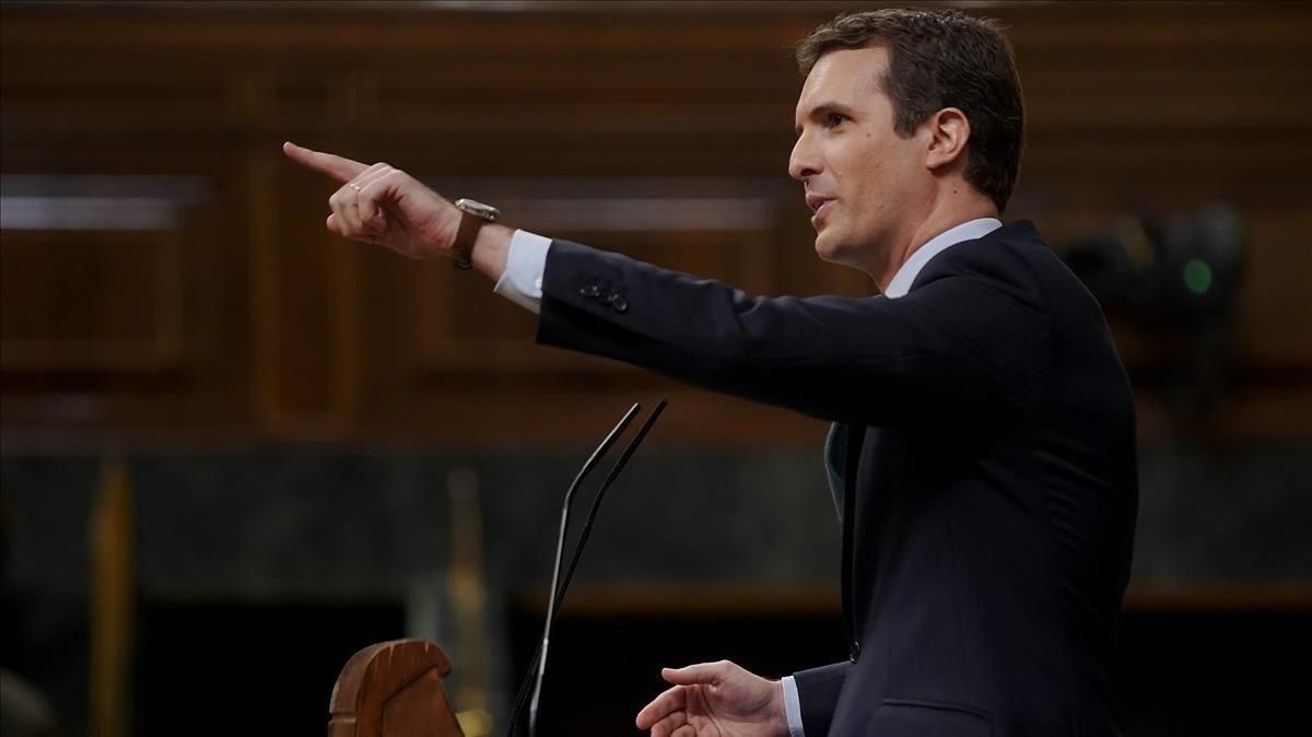 Casado ve en los Presupuestos el "último tablón" del "naufragio" de Sánchez Casado ve en los Presupuestos el "último tablón" del "naufragio" de Sánchez