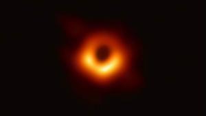 Así es la primera imagen de un agujero negro
