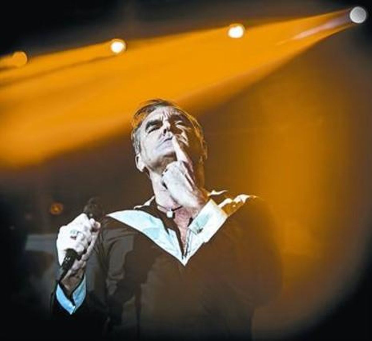 Morrissey, durante una actuación en Razzmatazz. Morrissey, durante una actuación en Razzmatazz.