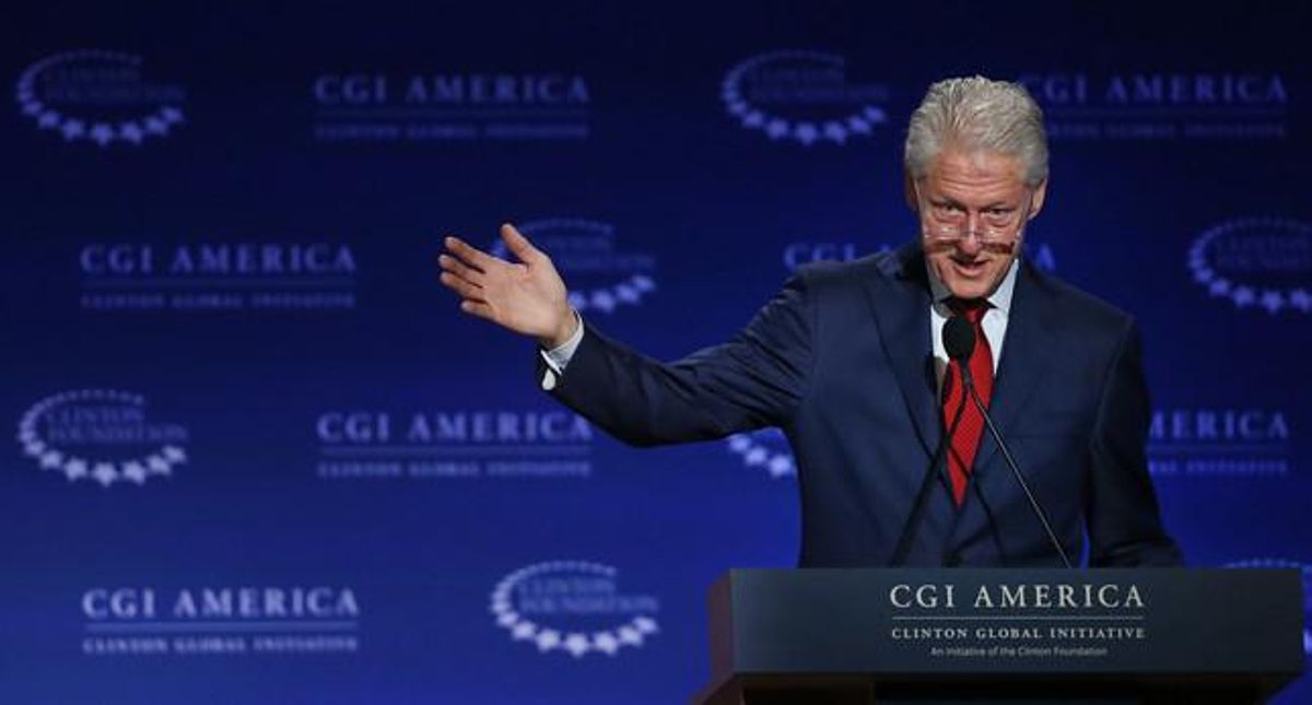 L’expresident Bill Clinton, durant una conferència de la Fundació Clinton, dimecres a Denver. L’expresident Bill Clinton, durant una conferència de la Fundació Clinton, dimecres a Denver.