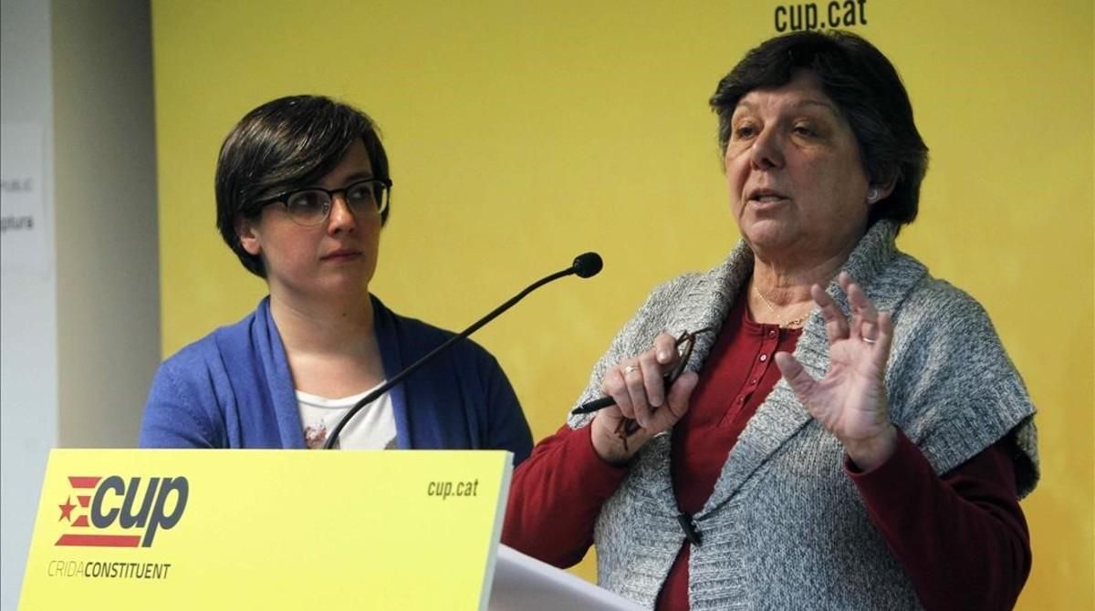Mireia Boya y Gabriela Serra, en la presentación de la hoja de ruta de la CUP. Mireia Boya y Gabriela Serra, en la presentación de la hoja de ruta de la CUP.