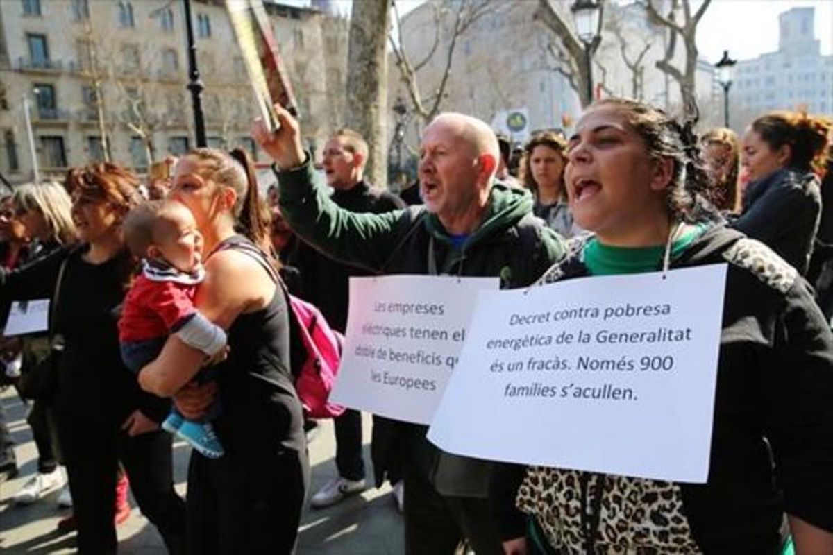 Protesta contra la pobreza energética, en Barcelona. Protesta contra la pobreza energética, en Barcelona.
