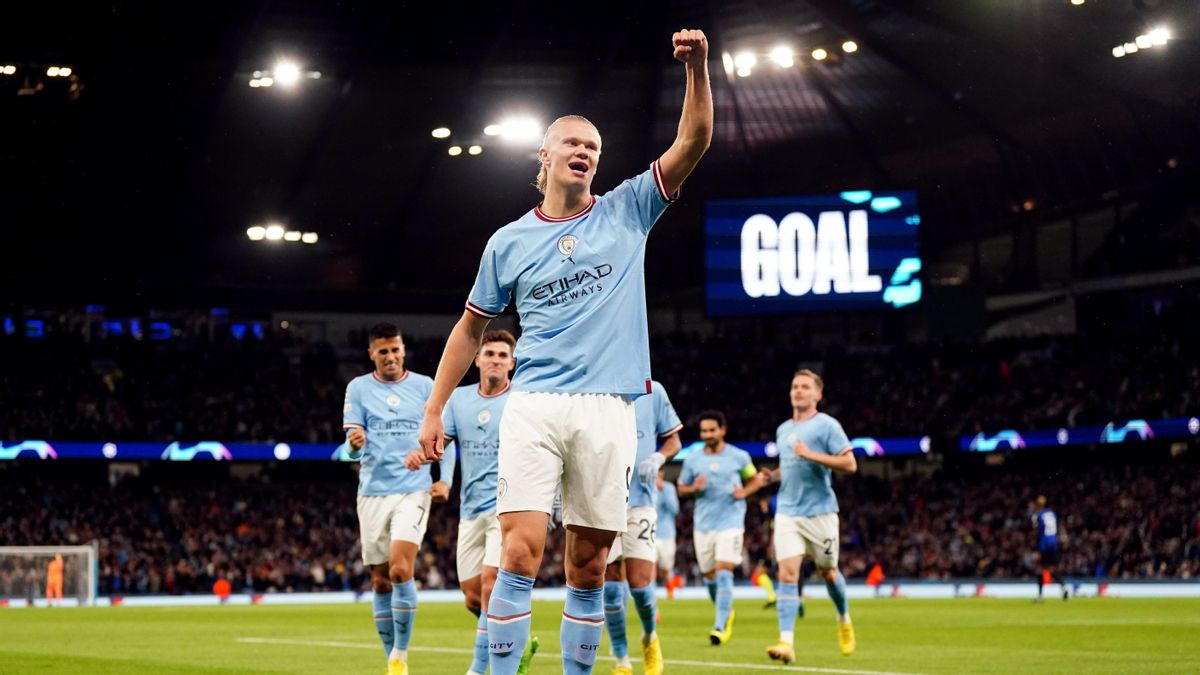 Haaland celebra uno de sus dos goles al Copenhague en el Etihad Stadium. Haaland celebra uno de sus dos goles al Copenhague en el Etihad Stadium.