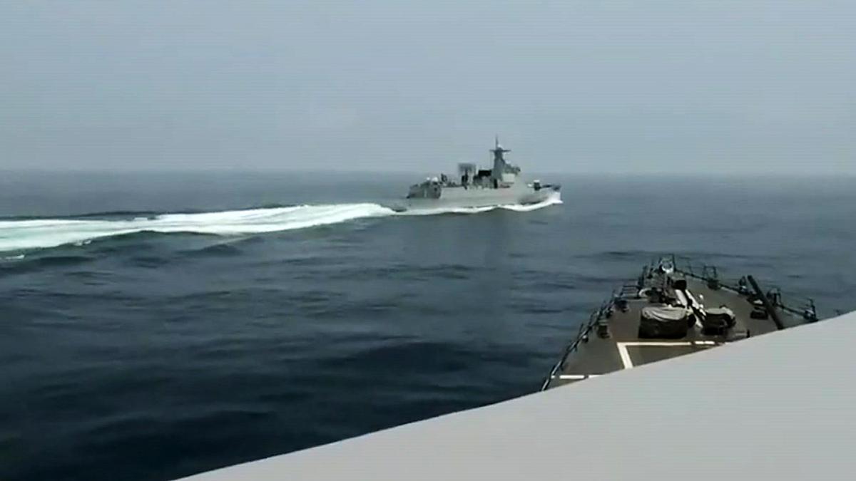 EE. UU. publica un vídeo del amago de colisión con un buque chino en el estrecho de Taiwán