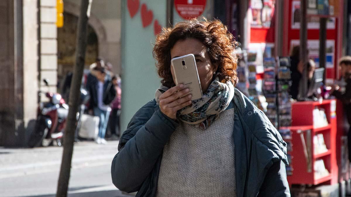 El INE empieza el estudio para conocer la movilidad de los españoles a través del rastreo de sus móviles.