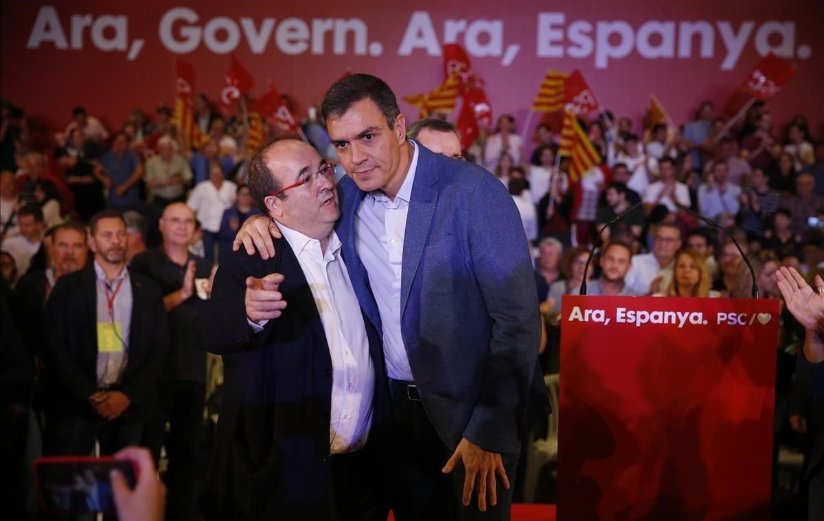 El PSC aixeca la bandera del federalisme El PSC aixeca la bandera del federalisme