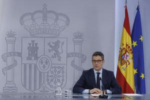 Imagen del pasado lunes del ministro de la Presidencia, Relaciones con las Cortes y Memoria Democrática, Félix Bolaños. EFE/Sergio Pérez