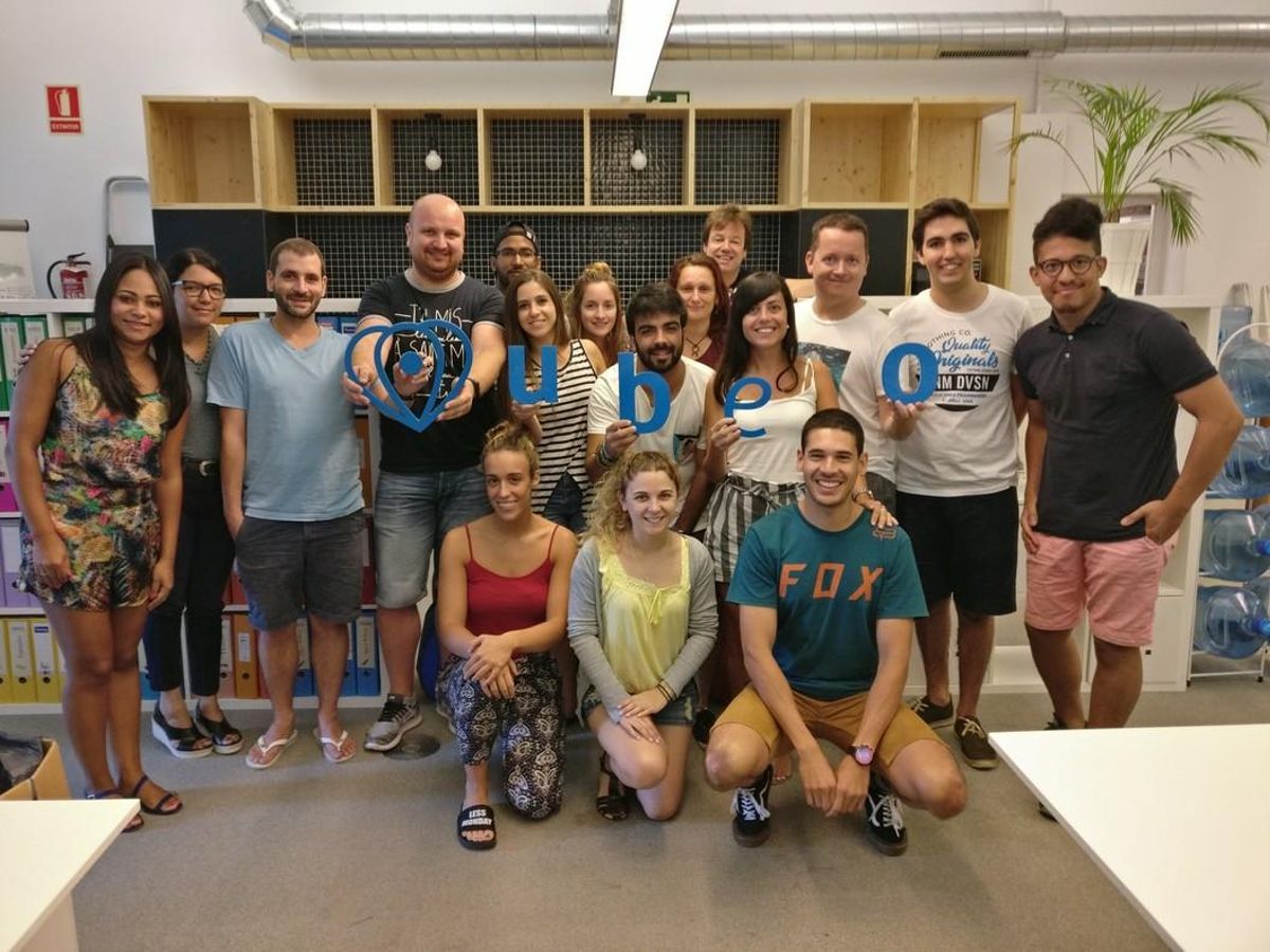 El equipo de Ubeo. El equipo de Ubeo.
