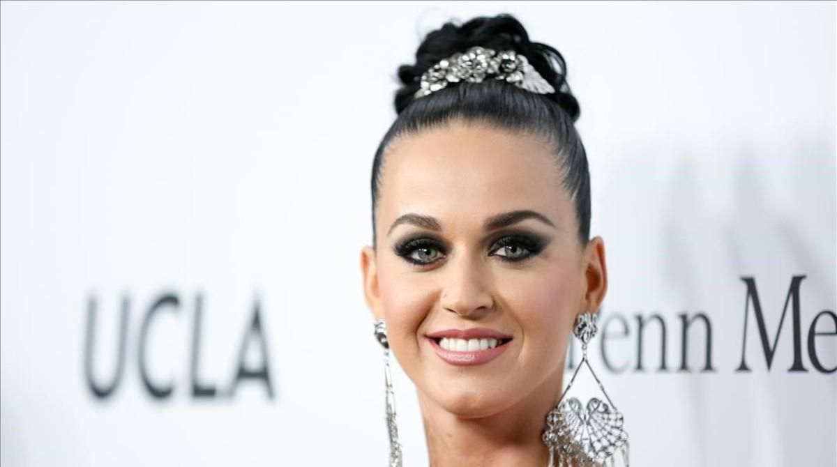La cantante Katy Perry. La cantante Katy Perry.