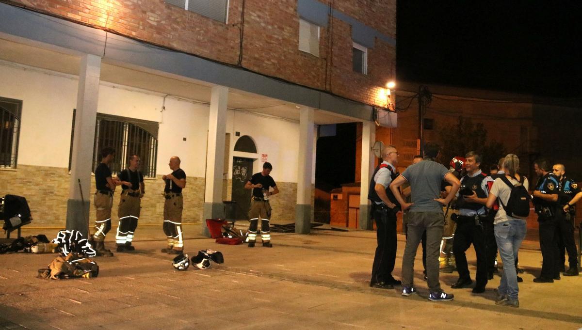 Un incendi en una vivenda de Lleida deixa cinc ferits, un, greu