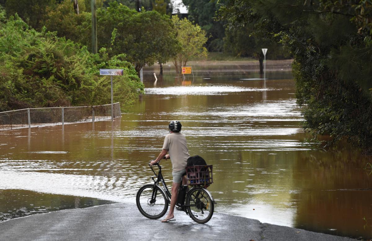 Ordenan evacuación de miles de personas por las inundaciones que "amenazan" a Sídney