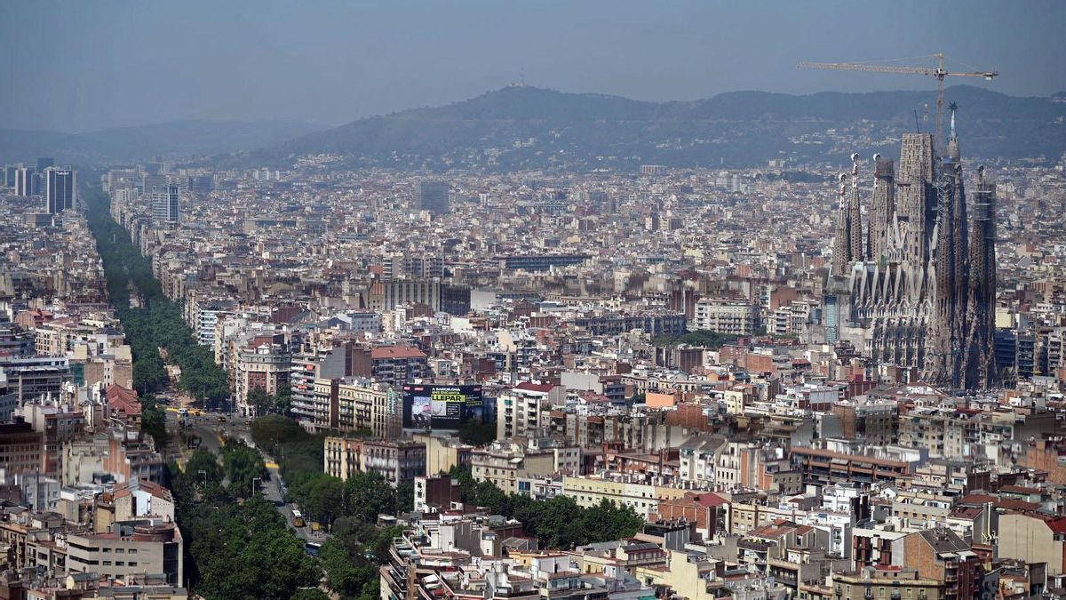 "El mejor plan de Barcelona es irse fuera de Barcelona" | El Mundo Today "El mejor plan de Barcelona es irse fuera de Barcelona" | El Mundo Today