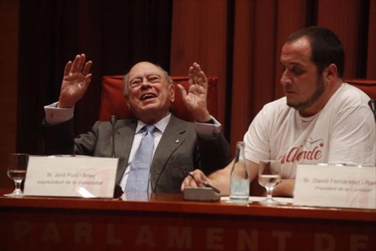 Jordi Pujol, en la comisión de investigación de la corrupción (2015). Jordi Pujol, en la comisión de investigación de la corrupción (2015).
