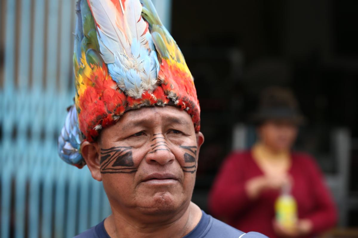 El Gobierno y los indígenas acuerdan el fin de las protestas en Ecuador tras una nueva bajada del combustible