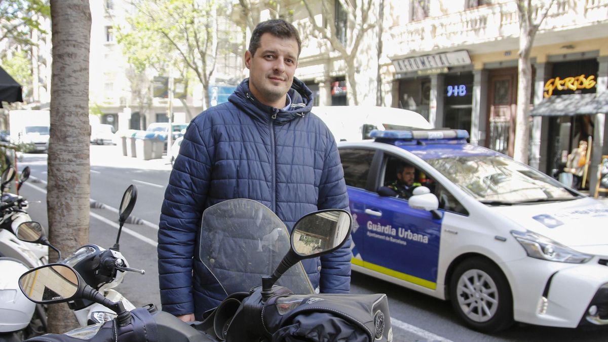 Vicenç Flores, el expolicía municipal de Barcelona que ha ganado la batalla al Ayuntamiento de Barcelona. Vicenç Flores, el expolicía municipal de Barcelona que ha ganado la batalla al Ayuntamiento de Barcelona.