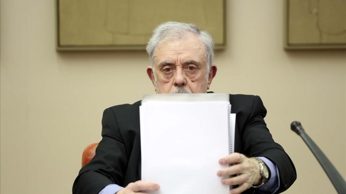 El Govern vol que els empresaris cotitzin més a la Seguretat Social El Govern vol que els empresaris cotitzin més a la Seguretat Social