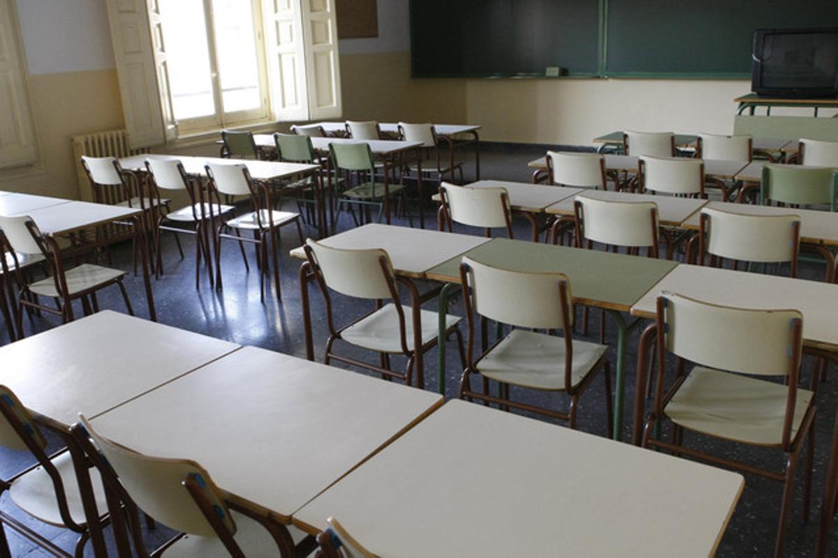 Un aula vacía en el instituto de secundaria Lope de Vega de Madrid, este miércoles, segundo día de la huelga de profesores.