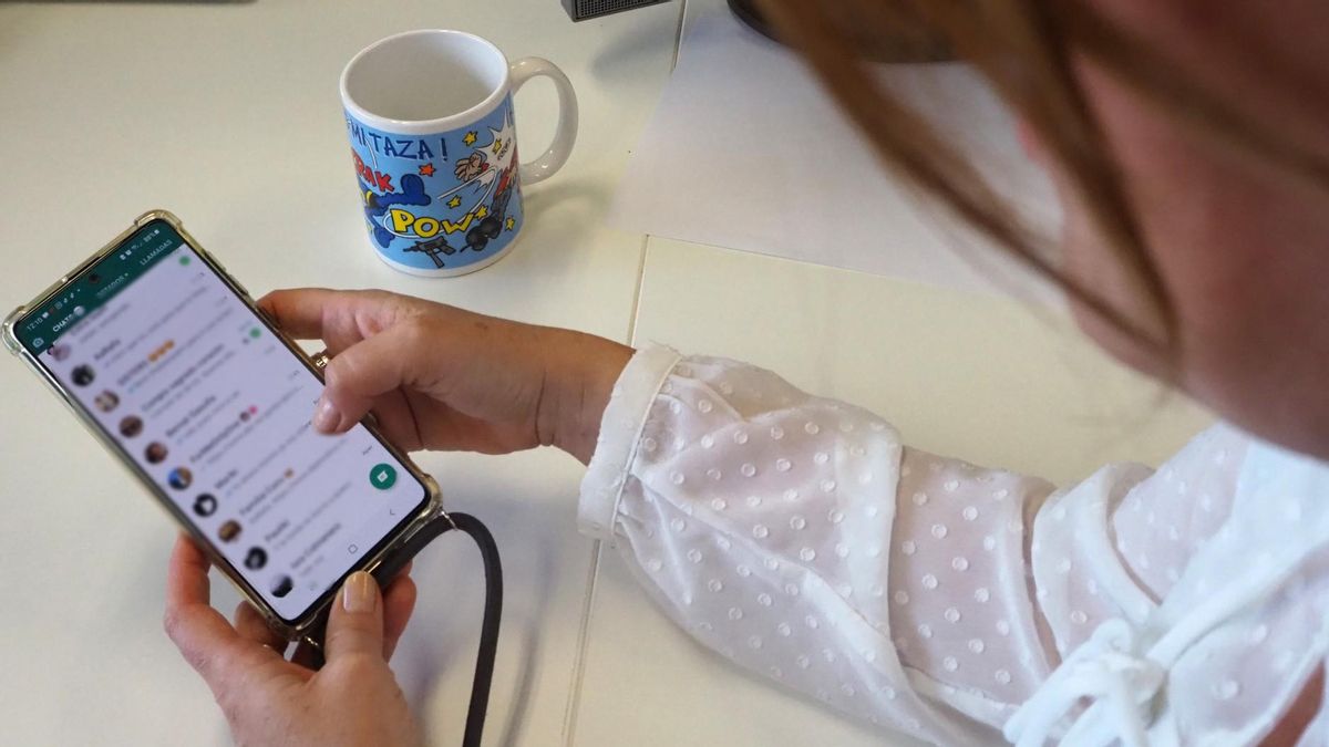WhatsApp |  To jest LuZia, sztuczna inteligencja WhatsApp, z którą możesz rozmawiać