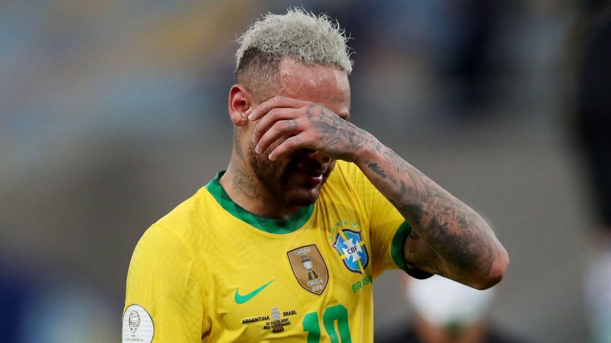 Neymar llora después de la final frente a Argentina Neymar llora después de la final frente a Argentina