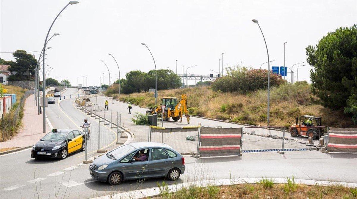 Comienza la construcción del carril bici que unirá BCN y Esplugues de Llobregat Comienza la construcción del carril bici que unirá BCN y Esplugues de Llobregat