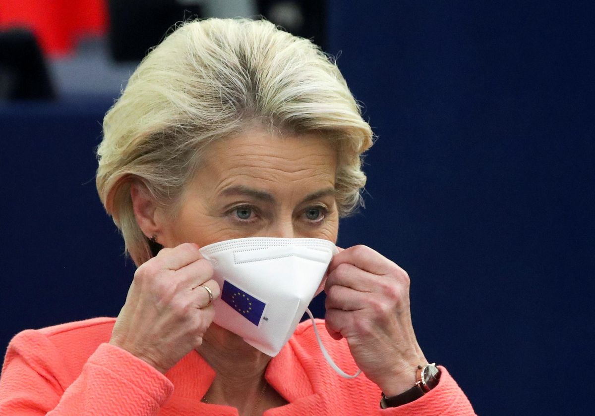 Ursula Von Der Leyen durante el pleno en Estrasburgo. Ursula Von Der Leyen durante el pleno en Estrasburgo.
