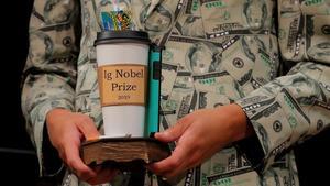 Els Ig Nobel premien la recerca «que et fa riure i després pensar»