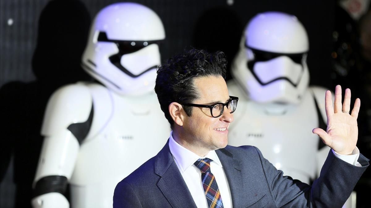 El cineasta J.J. Abrams, en el estreno en Londres de ’El despertar de la fuerza’, en el 2015. El cineasta J.J. Abrams, en el estreno en Londres de ’El despertar de la fuerza’, en el 2015.