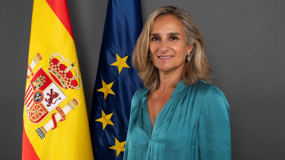 Cristina Fraile: «Exteriors és un nucli de poder dur que els homes no comparteixen fàcilment» Cristina Fraile: «Exteriors és un nucli de poder dur que els homes no comparteixen fàcilment»