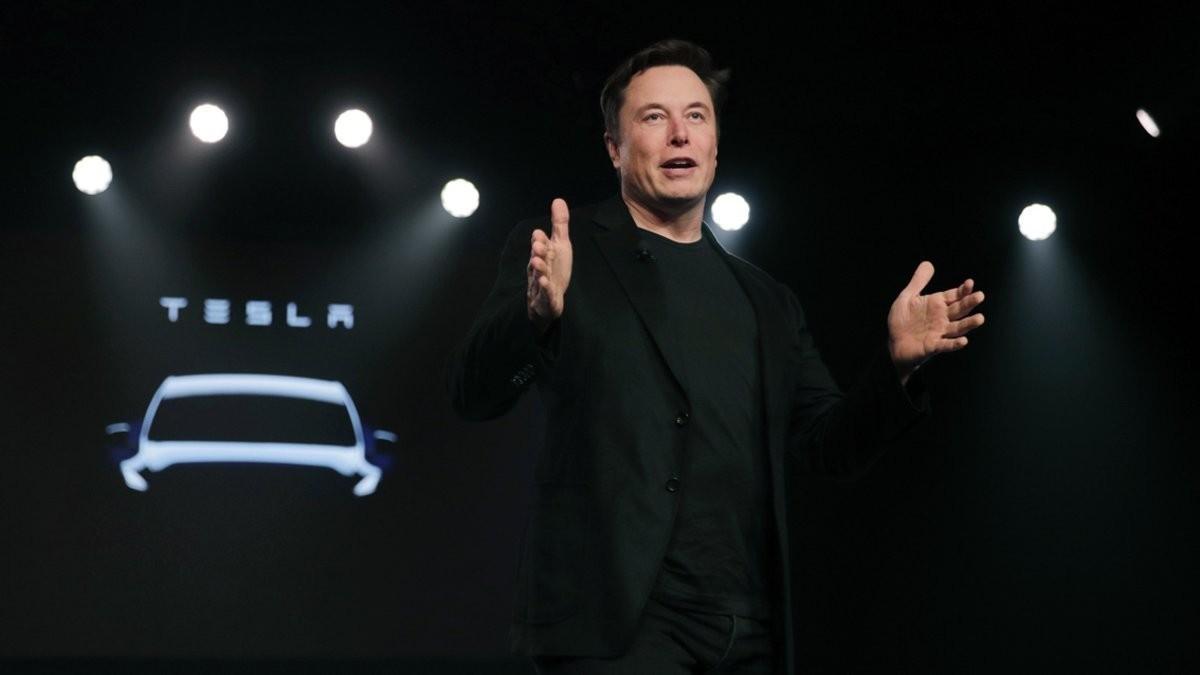 Musk ven 8.000 milions en accions de Tesla després de comprar Twitter