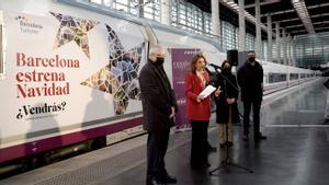 Imagen de la presentación de la campaña de Barcelona en la estación de Atocha en Madrid, este martes.