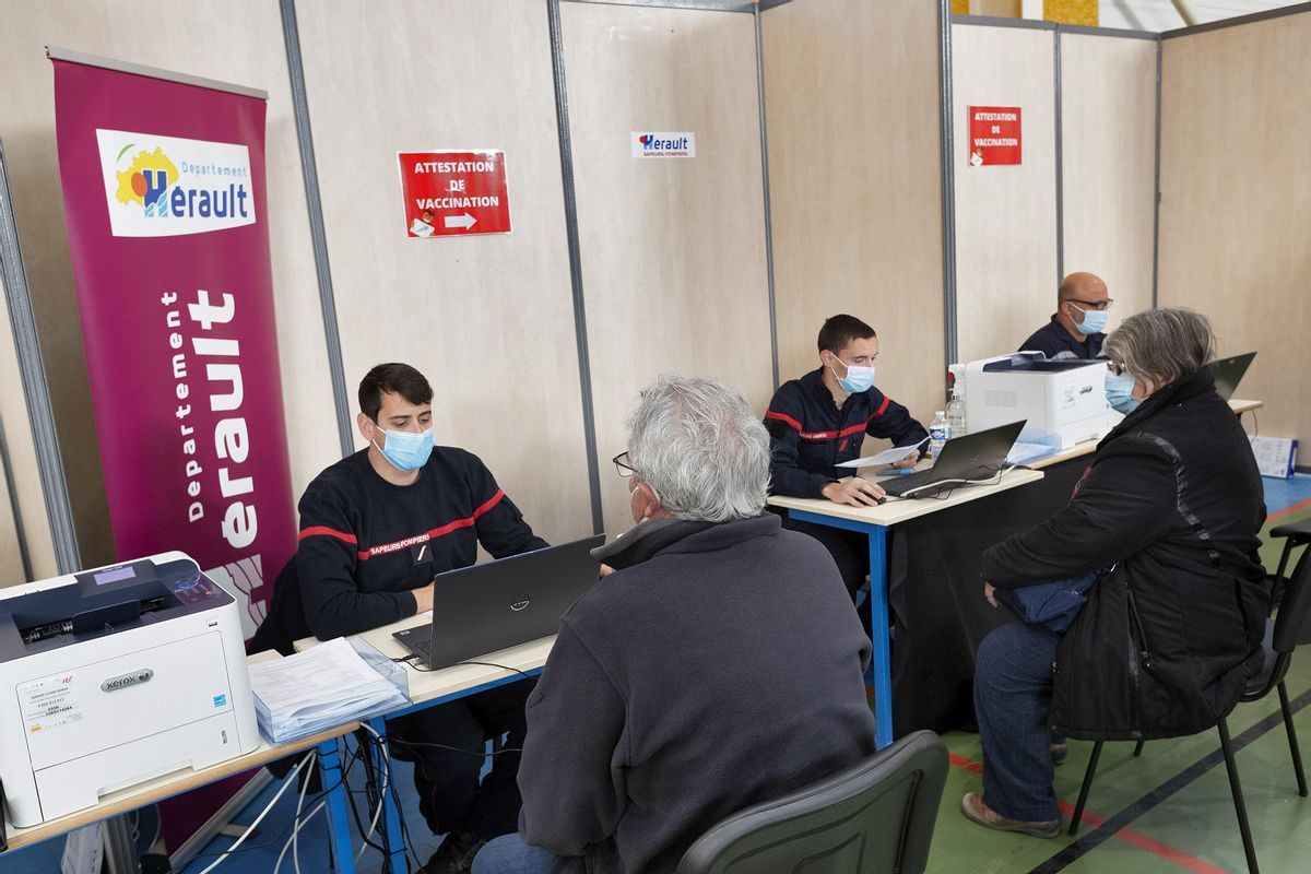 Un centro de vacunación en el sur de Francia. Un centro de vacunación en el sur de Francia.