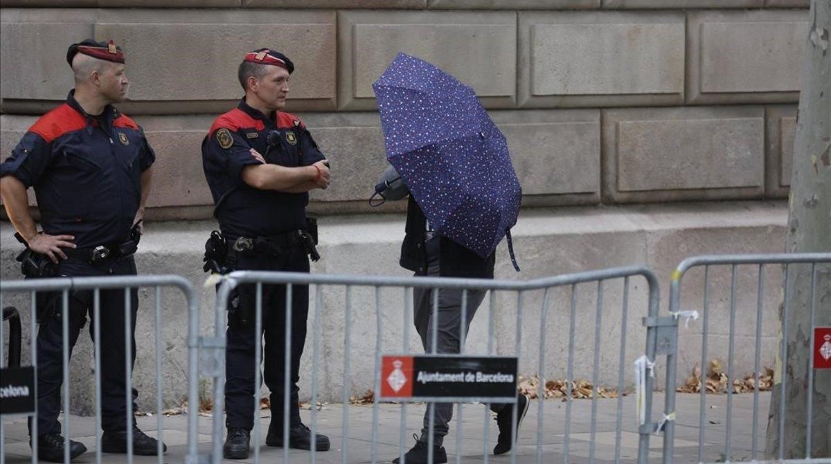 Els whatsaps reforcen la sospites contra 'La manada' de Manresa Els whatsaps reforcen la sospites contra 'La manada' de Manresa