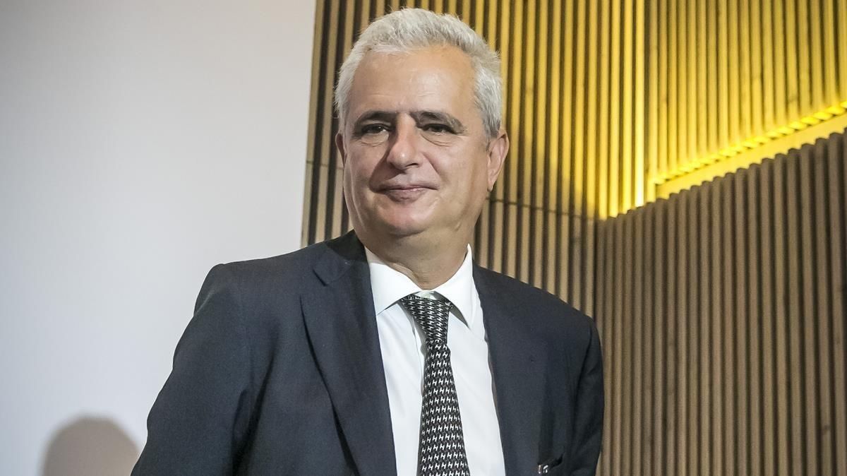 Carlos Fernández relleva José Lara com a conseller delegat de Planeta Carlos Fernández relleva José Lara com a conseller delegat de Planeta