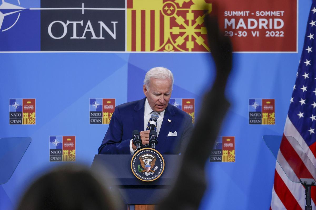 El presidente de los Estados Unidos, Joe Biden, durante la rueda de prensa ofrecida en la segunda jornada de la cumbre de la OTAN.